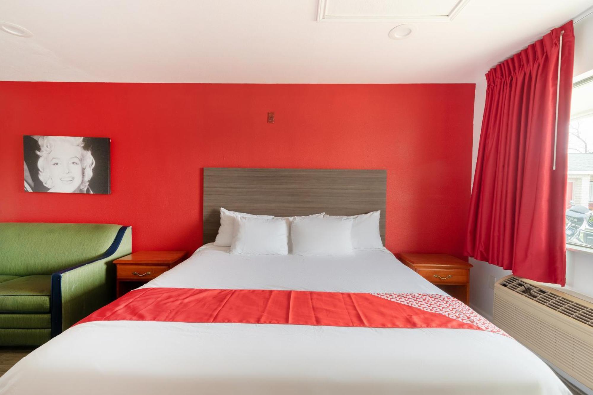 OYO Hotel San Antonio near AT&T Center Esterno foto