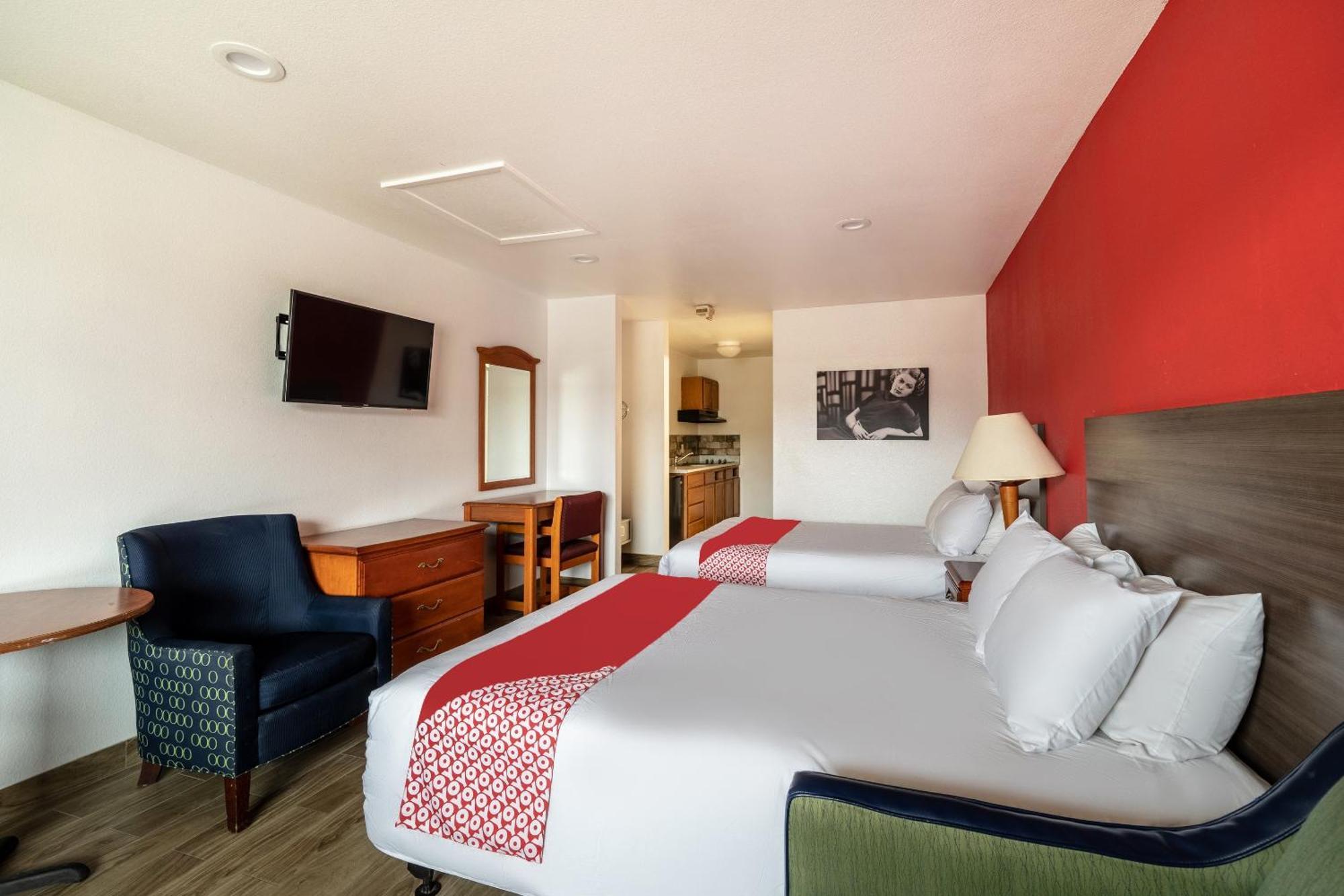 OYO Hotel San Antonio near AT&T Center Esterno foto
